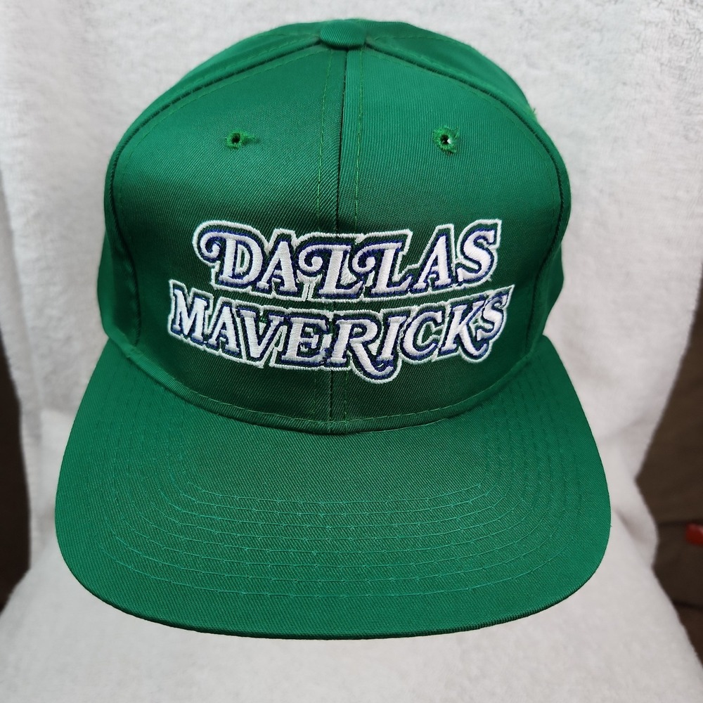 VTG Starter Dallas Mavericks Hat Cap Snapback Green Block Print 1990s NBA Mens
